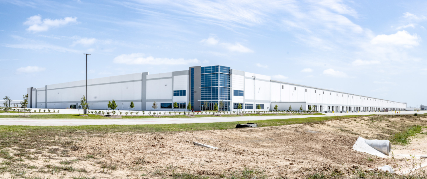 I-10 West Trade Center - State-of-the-art distribution/fulfillment facility in West Houston | 1,051,080 SF for lease